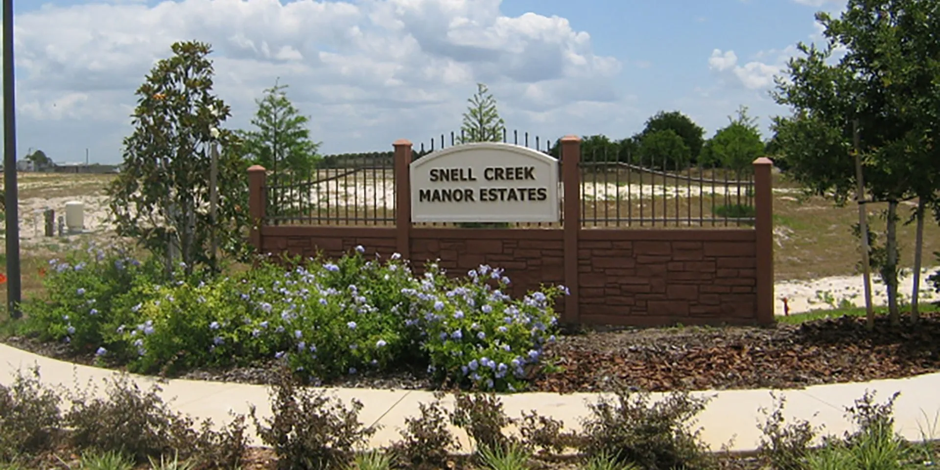 Community Fences & Gates