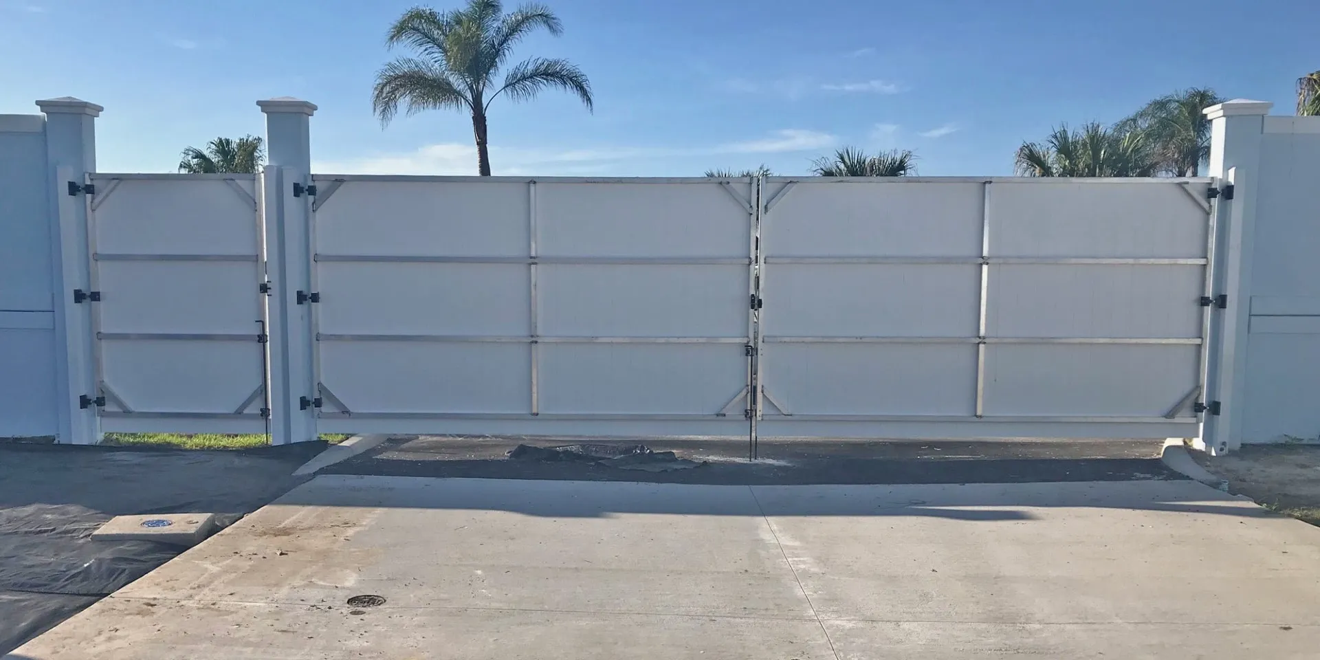 Community Fences & Gates